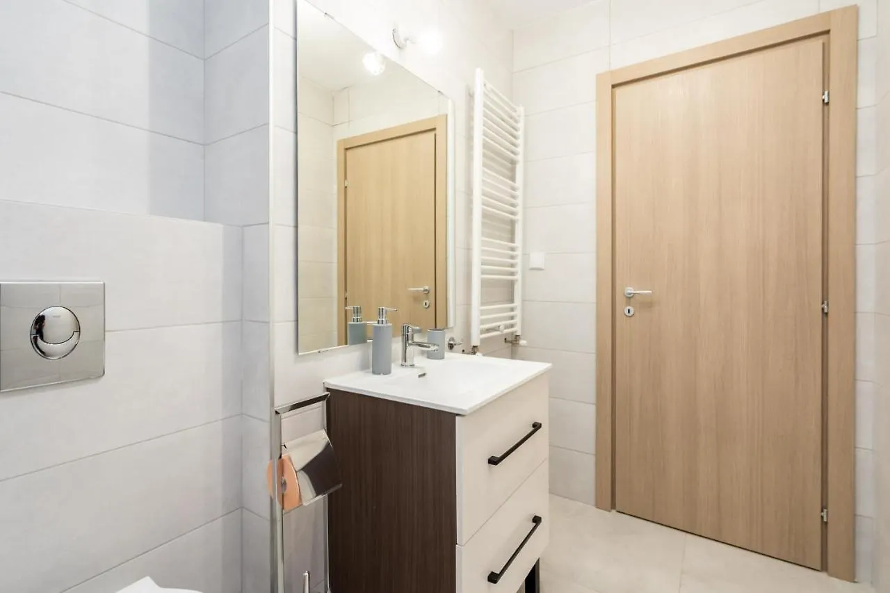 Kondo Studio I Roka Residence, Timpuri Noi Bucureşti