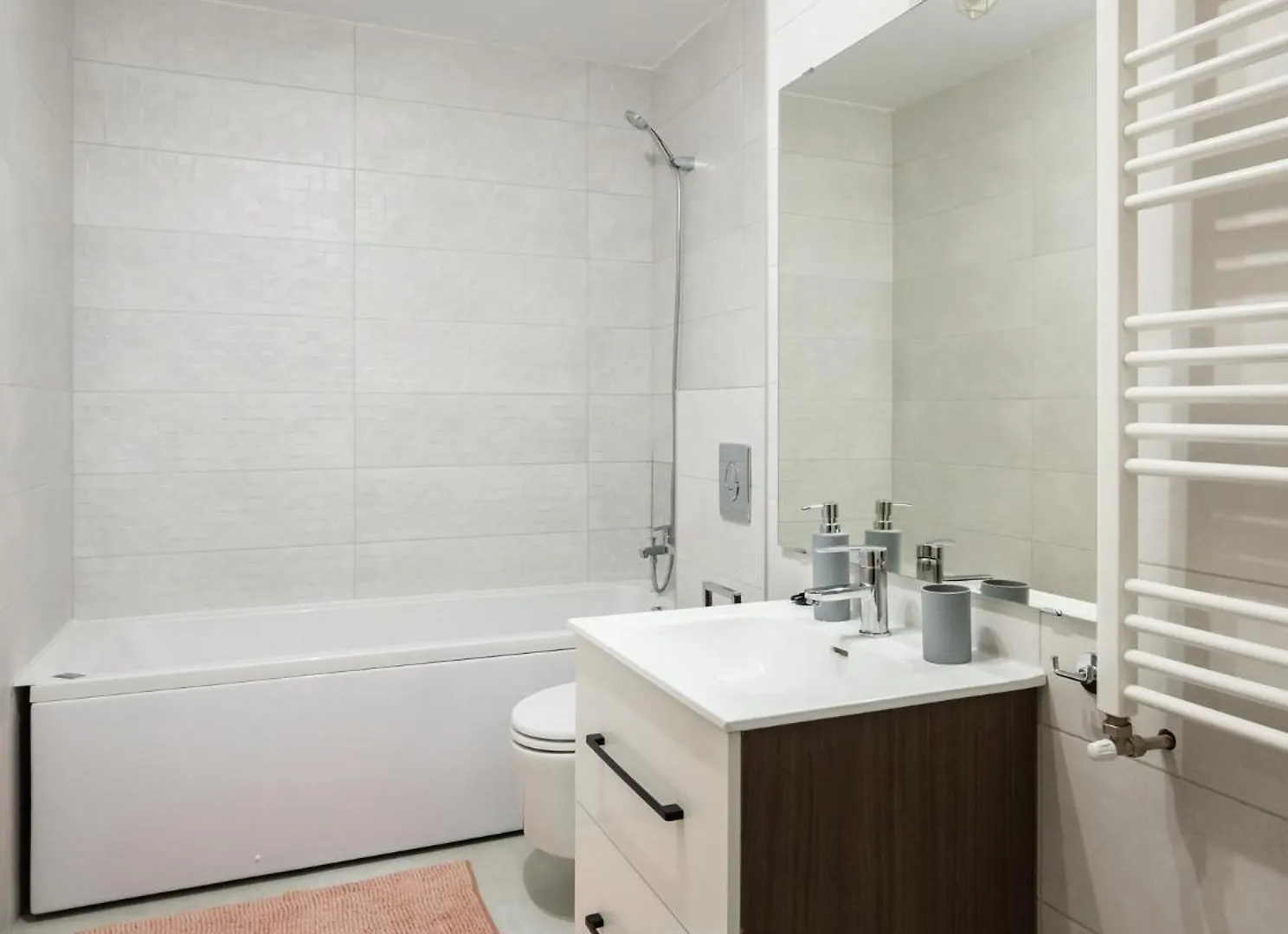 Kondo Studio I Roka Residence, Timpuri Noi Bucureşti